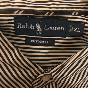 Ralph Lauren Custom Fit Button down!